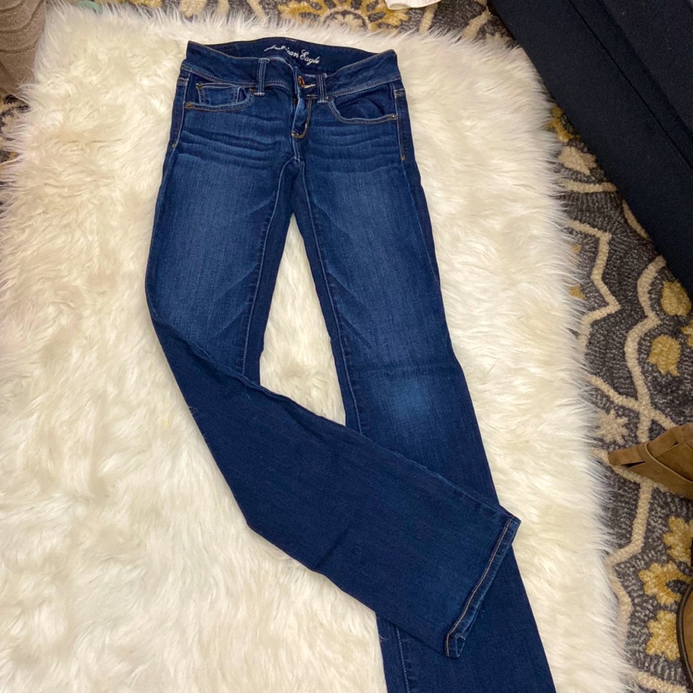 American eagle straight leg  jeans